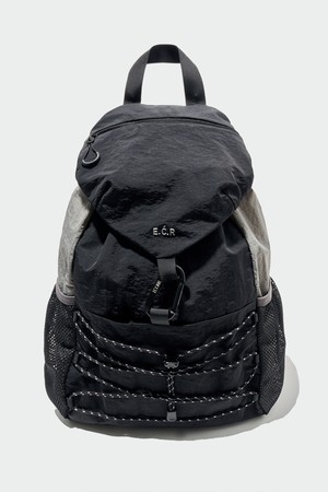 AERIK 카라비너 백팩 : 2 COLORS