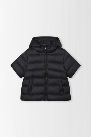 하프 슬리브 패딩 점퍼_PC5WM451_BLACK-a