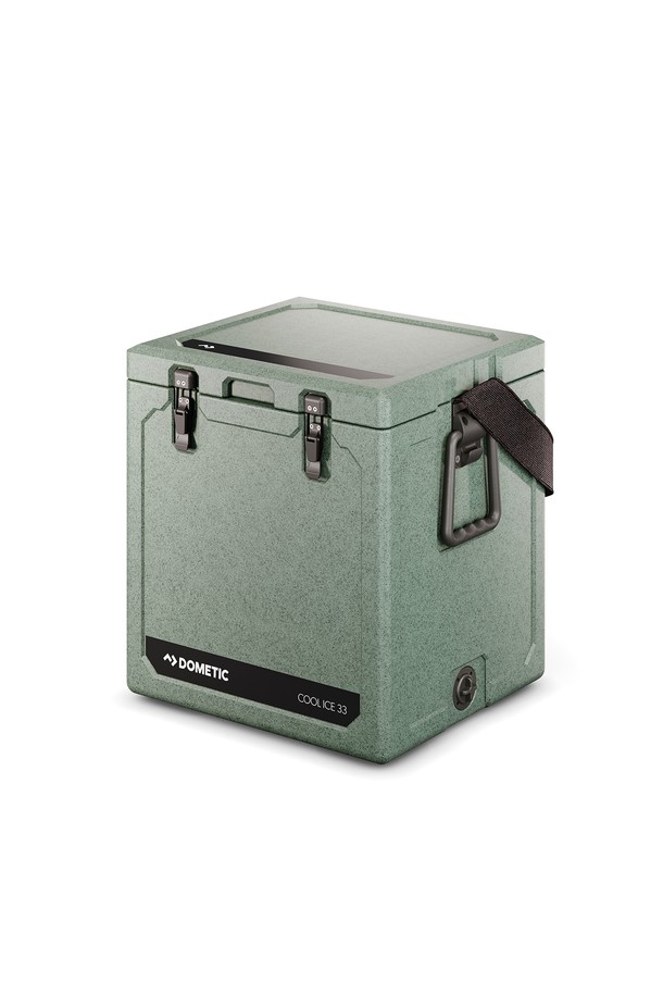 쿨아이스 WCI 33 모스 낚시 캠핑 아이스박스는 33L 용량의 모스 그린 색상 아이스박스로, 피싱, 캠핑, 아웃도어 활동에 적합합니다. LLDPE와 폴리우레탄 소재로 제작되어 보냉, 보온, 방수 기능을 제공하며, 어깨끈, 손잡이, 배수구, 스테인리스 로드 잠금 방식을 갖춰 편리합니다. 2L 물병 9개 수납이 가능하며, 식품 등급 소재를 사용하여 안전하게 사용할 수 있습니다.

