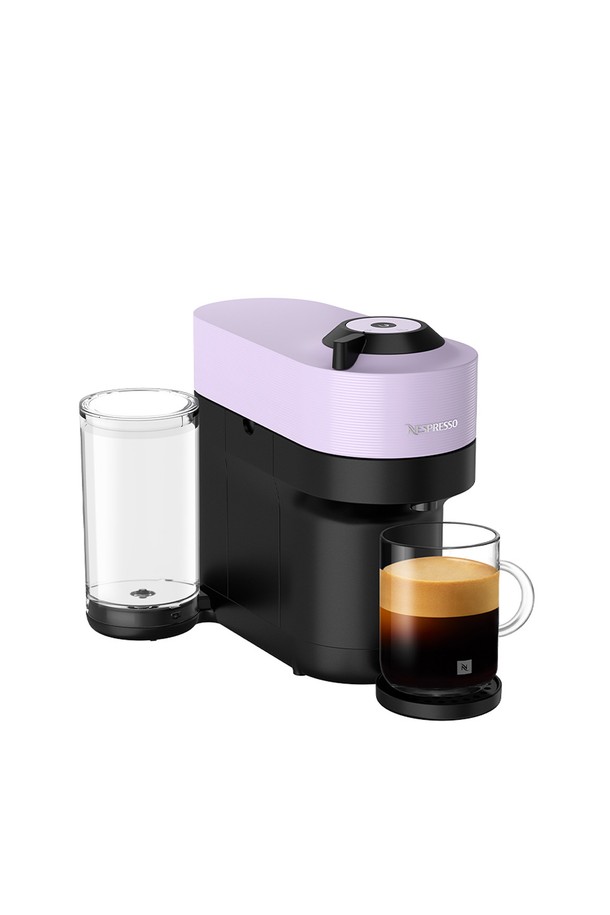 네스프레소 버츄오 팝+ GCV6 에스프레소 캡슐 커피 머신 라일락은 홈 카페를 위한 남녀 공용 제품입니다. 라일락 및 퍼플 색상 옵션을 제공하며, 30초의 빠른 예열 시간을 자랑합니다. 바코드 브루잉, 아이스 & 라테 모드, 절전 모드, 컵 받침 높이 조절, 스마트 관리, 자동 전원 꺼짐 등의 다양한 기능을 갖췄습니다. 750ml 물탱크 용량과 219 x 356 x 265 mm 크기로, 3.5kg의 가벼운 무게를 자랑하며, 리스트레토, 에스프레소, 더블 에스프레소, 그랑 룽고, 머그, XL 등 다양한 컵 사이즈를 지원합니다.

