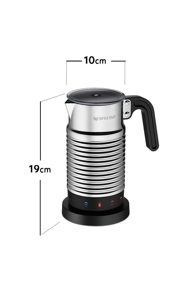 "버츄오 플러스 GCB2(버츄오 플러스 GCB2) 에스프레소 캡슐 커피 머신 크롬 에디션"은 가정 및 사무실에서 사용할 수 있는 커피 머신입니다. 자동 오픈/클로즈 헤드, 바코드 브루잉, 5가지 컵 사이즈 추출, 40초 예열 기능을 갖춰 사용이 간편합니다. 센트리퓨전 회전 추출 방식은 풍부한 커피 맛을 선사하며, 9분 자동 전원 꺼짐 기능과 절전 모드로 에너지 효율을 높였습니다. 본체, 에어로치노4, 전용 폴리싱 천으로 구성되어 있으며, 리스트레토, 에스프레소, 더블 에스프레소, 그랑 룽고, 머그까지 다양한 스타일의 커피를 즐길 수 있습니다.
