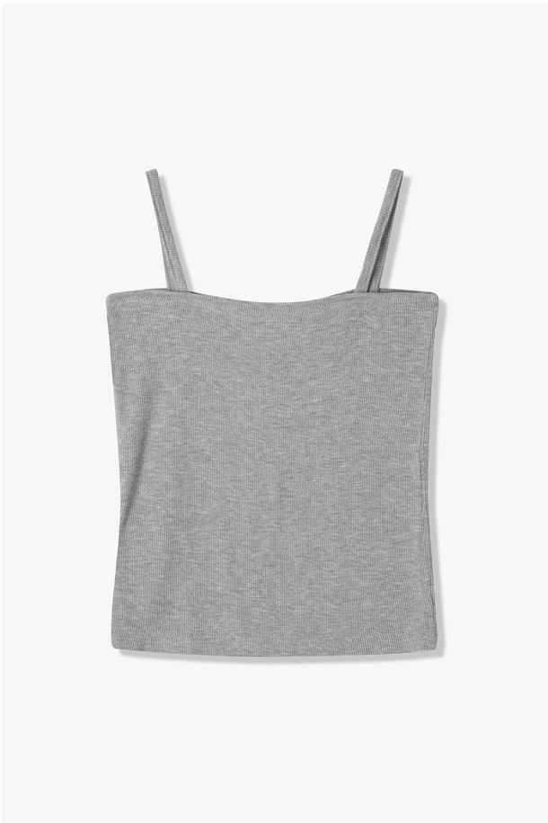 부드러운 촉감의 여성 슬리브리스 기본 이너티셔츠(HB6STA1)입니다. 아이보리, 그레이, 블랙의 세 가지 색상으로 제공되며, 폴리에스터와 폴리우레탄 혼방 소재로 제작되어 봄, 여름철 데일리 이너웨어로 활용하기 좋습니다. 스퀘어넥 디자인과 크롭 기장으로 어떤 스타일에도 베이직하게 매치할 수 있으며, 얇고 가벼운 두께감으로 편안한 착용감을 선사합니다.
