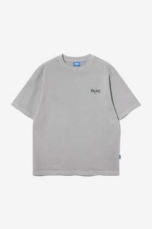 남녀공용 세미 오버핏 로고 프린트 피그먼트 반팔 티셔츠[LT-KHAKI](UB5ST85_62)