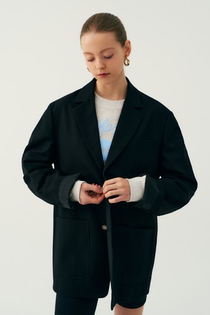 남녀공용 프레피 매달리온 2버튼 블레이저[BLACK](UB9JK20_39)