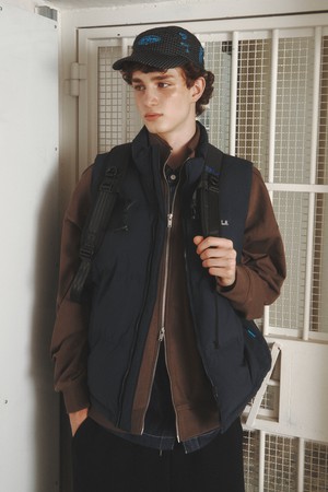 남여 공용 덕다운 베스트[BLACK](UZWDOV1_39)