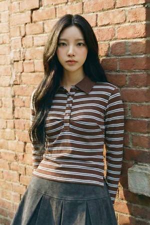 [UCLA] 여성용 가슴 셔링 칼라넥 티셔츠[BROWN](UC1LTA1_55)