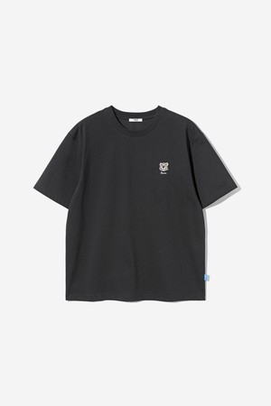 남녀공용 엠브로이더리 조 오버핏 티셔츠[BLACK](UC4STA3_39)