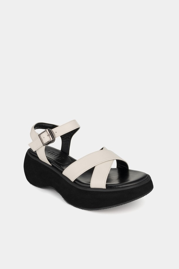 JUJUVI - 샌들 - X-strap platfrom sandals [x 스트랩 플랫폼 샌들] (6cm)