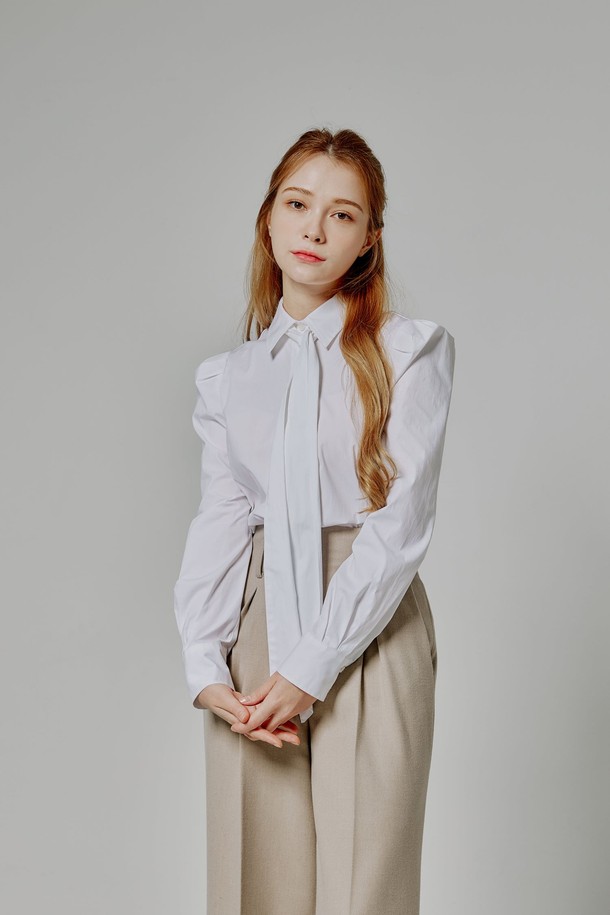 BELLEMA - 셔츠 / 블라우스 - Cotton Slim Fit Tie Puff Blouse[ivory]