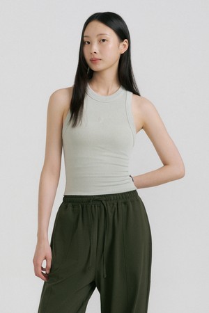 시너지 라이트 슬리브리스 커버업