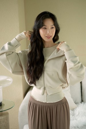 뉴 소프티 크롭 후드집업