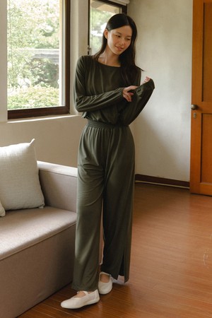 반다 소프트 점프수트