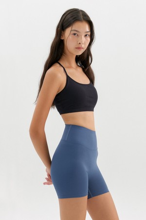 티나 데일리 브라탑