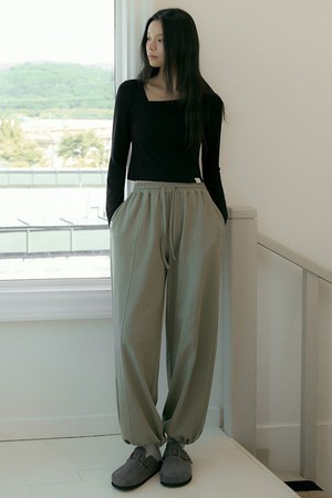 반다 롱 라인 조거 팬츠