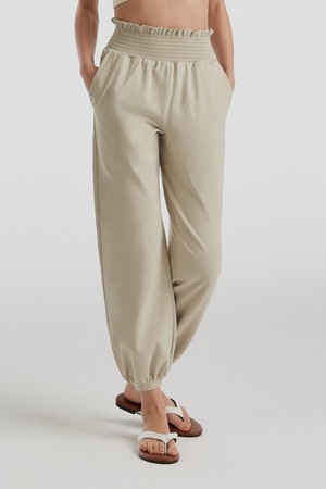 반다 라이트 헤이즐 스모킹 요가 데일리 팬츠