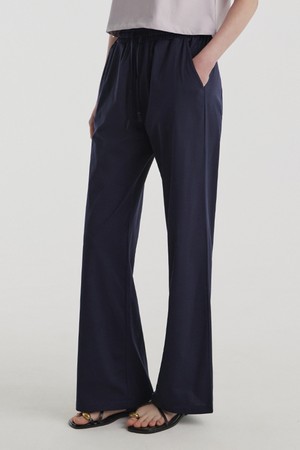 에어소로 세미 와이드 팬츠