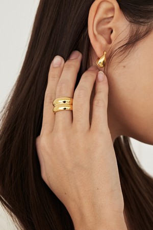 23 Bold double Ring-gold