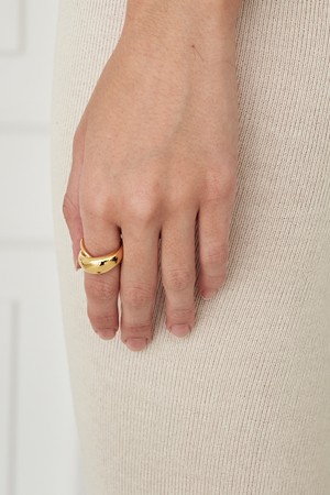 23 Twist X bold Ring-gold