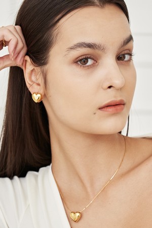 23 Heart Earring-gold