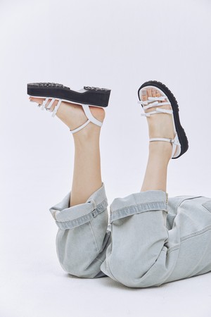 Ribbi Petite Ribbon Platform Sandals 리비 쁘띠뜨 리본 플랫폼 샌들