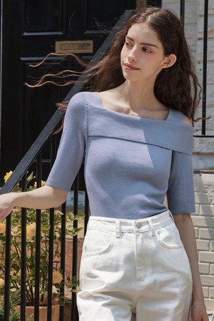 반팔 솔리드 오프숄더 스웨터 / 블루