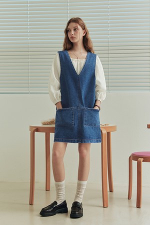 스티치 브이넥 데님 원피스 / 블루