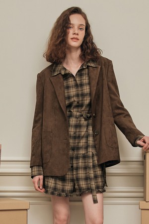 뒷 트임 스웨이드 자켓 / 브라운