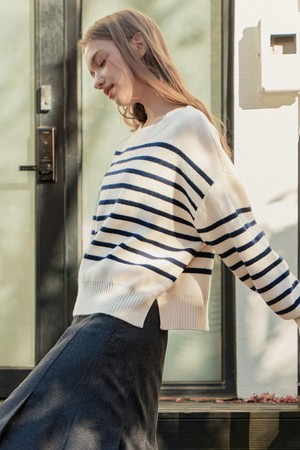 [2컬러] 캐시미어 스트라이프 스웨터