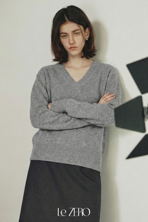 르제로 브이넥 스웨터 / 그레이