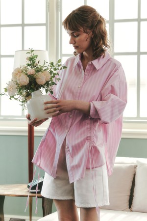 [2컬러] 스트링 스트라이프 셔츠