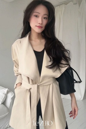 르제로 벨티드 하프 트렌치 코트 / 베이지
