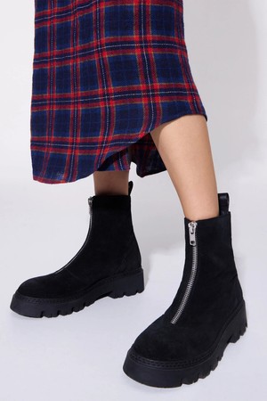 [22FW] 빔바이롤라 블랙 스웨이드 지퍼 앵클 부츠 B226JIS027BKC