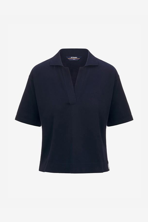 까웨(KWAY)의 말르 폴로셔츠 Y255EWK181은 부드러운 이집트 면 소재와 Anti-pilling 원단을 사용하여 제작된 여성용 화이트 폴로셔츠입니다. 클래식하고 베이직한 스타일로, 무지 디자인에 칼라 하단 스트라이프 로고가 포인트입니다. 봄, 여름철 일상복으로 적합하며, 레귤러핏과 반소매, 얇은 두께로 편안하게 착용할 수 있습니다.
