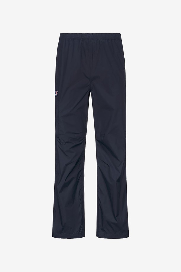 까웨(KWAY) 르브레 4.0 에단 팬츠 Y255EUP940는 아웃도어 활동과 하이킹에 적합한 남녀공용 긴바지입니다. 네이비 색상으로, 봄, 여름, 가을 계절에 착용하기 좋습니다. 마이크로 립스탑 4.0 원단으로 제작되었으며, 10,000mm 방수력, 10,000g/sqm/24h 통기성, 발수 기능을 갖춰 쾌적한 착용감을 제공합니다. 레귤러핏으로 편안하며, 밴딩 처리와 사이드 지퍼 포켓, 발목 지퍼 커프스, 패커블 기능이 특징입니다. 스포티, 고프코어, 미니멀 스타일의 등산룩, 여행룩, 캠핑룩에 활용하기 좋습니다.
