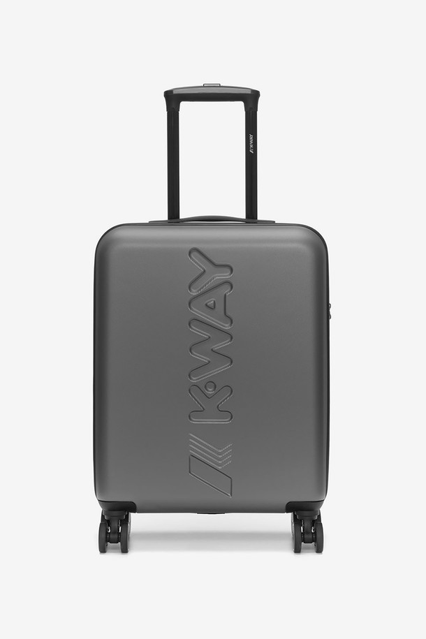 견고한 폴리프로필렌과 폴리에스터 소재의 트롤리 여행용 가방입니다. 그레이 색상의 S 사이즈 사각 가방이며, 로고 패턴과 알루미늄 텔레스코픽 핸들이 돋보입니다. TSA 잠금장치, 360도 회전 더블 휠 4개, 내부 신축성 스트랩, 3개의 지퍼 포켓이 있어 안전하고 편리한 여행을 도와줍니다.
