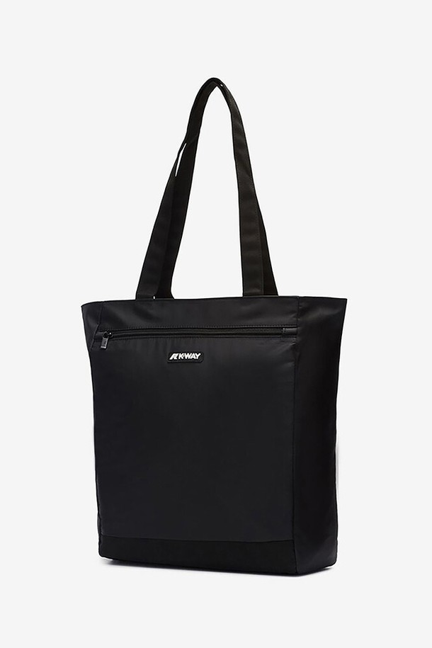 까웨(KWAY) 엘리앙 백 Y255EOA156은 남성용 라지 사이즈 토트백으로, 방수 및 방풍 기능을 갖춘 나일론 소재로 제작되었습니다. 화이트 색상에 실리콘 로고와 지퍼 포켓, 내부 포켓 등의 디자인 장식이 돋보이며, 사각 형태의 가방에 립스탑 원단을 사용하여 내구성을 높였습니다. 여행, 레저, 스포츠 활동에 적합하며, 전면 맥시 포켓, 보강된 베이스, 2mm 테이프 손잡이, 지퍼형 잠금 방식 등의 특징을 갖춘 실용적인 가방입니다.
