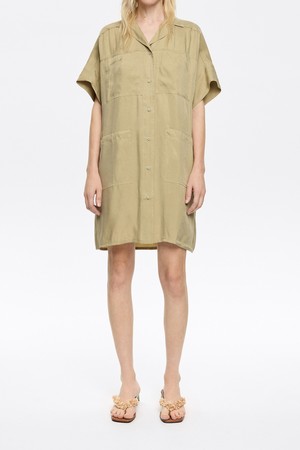 [25SS] 빔바이롤라 라이트 카키 오버사이즈 숏 드레스 B255AWO027LKB