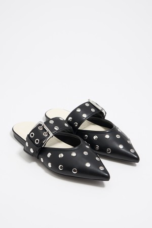 [25SS] 빔바이롤라  스터드 블랙레더 슬링백 발래리나 B255AIS004BKC