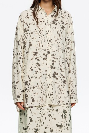 [25FW] 링스아이보리 스트레이트 컷 셔츠 B256AWB001IVB