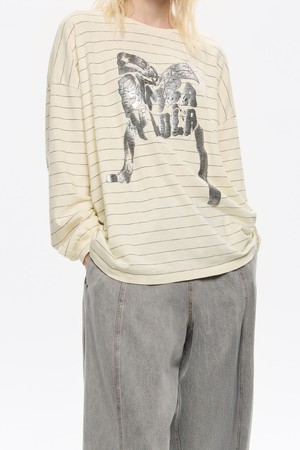 [25FW] 바닐라 오버사이즈 타이 로고 티셔츠 B256AWT015IVE