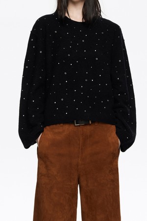 [25FW] 블랙 라인스톤 울 박시 스웨터 B256AWK006BKB