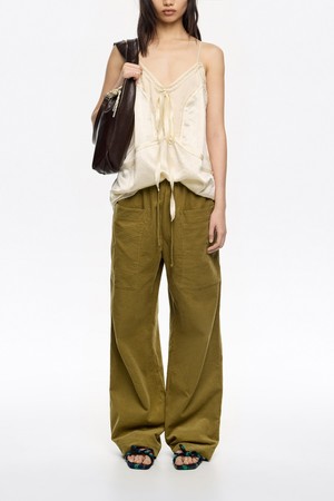 [25FW] 올리브 맥시 코듀로이 포켓 미니 팬츠 B256AWP012OLB