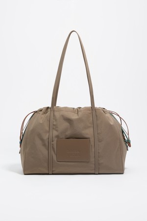 [25FW] 토프 나일론 핸드백 B256AIB052BRF