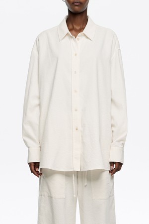 [25FW] 아이보리 텍스처 코튼 셔츠 B256AWB015IVB