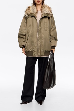 [25FW] 라이트카키 퍼 퀼팅 봄버 재킷 B256AWJ006LKB