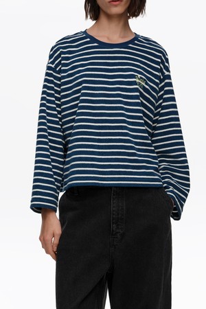 [26SS]빔바이롤라 스트라이프 타올 롱슬리브 티셔츠 - 네이비 B265AWT037NYB