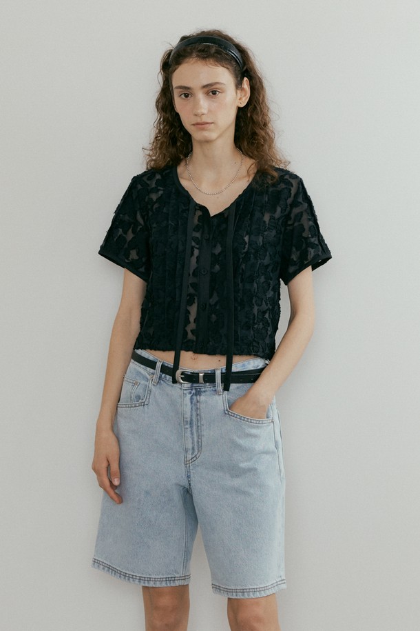 IULAI - 블라우스 - Renault blouse Black