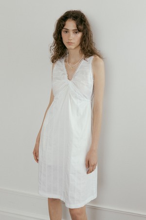 Shushu dress Ivory