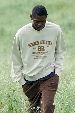 빈티지 헤리티지 레터링 맨투맨 [BEIGE]