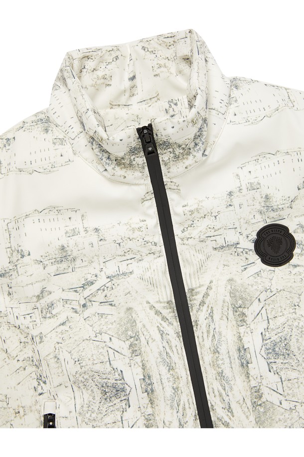 상품 슬라이드 이미지 1